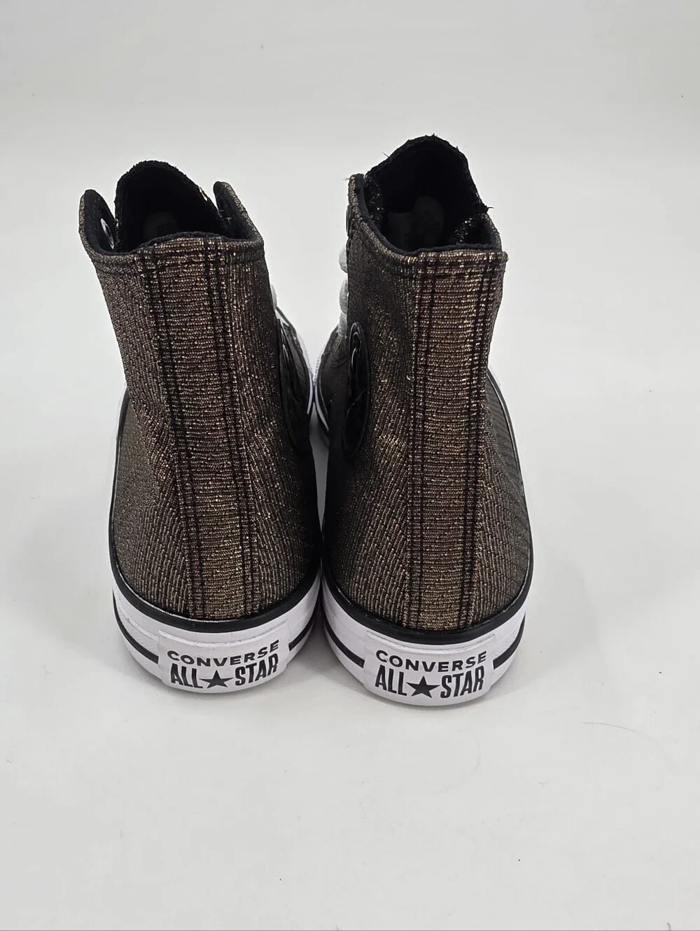 Converse Chuck Taylor All Star Sparkle Kids Shoes Size 4 NWOB